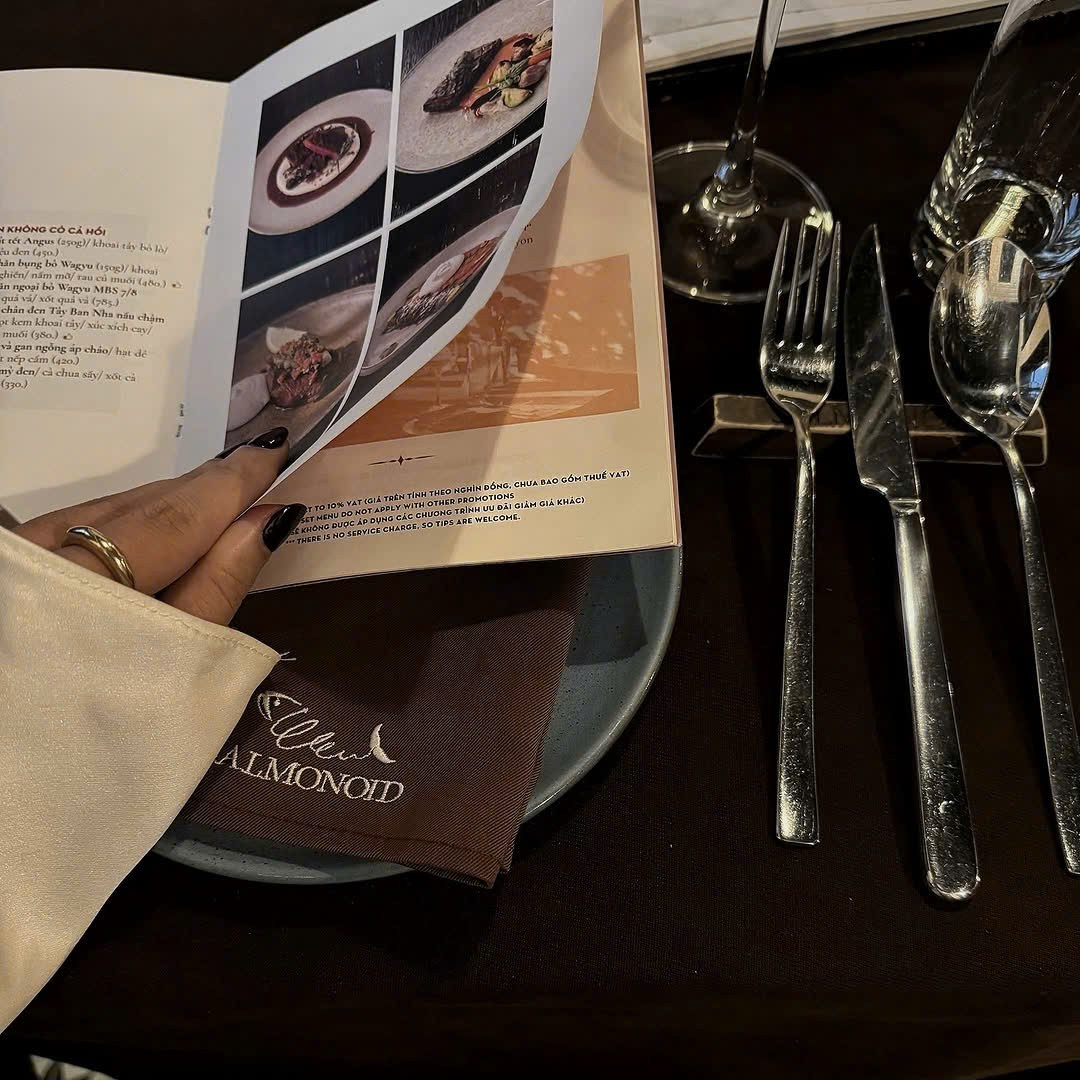 Góc Hò Hẹn Ngày Mưa – Tại Salmonoid — photo 3