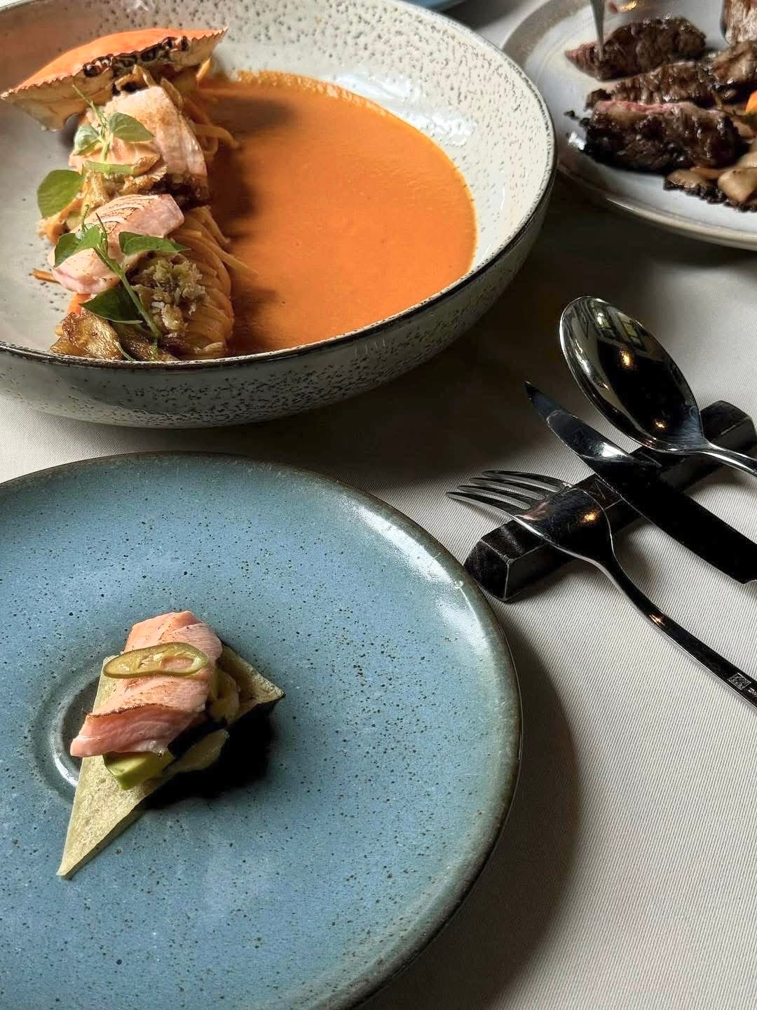 Điểm Dừng Chân Thư Thả Giữa Ngày Hạ – Tại Salmonoid — photo 2