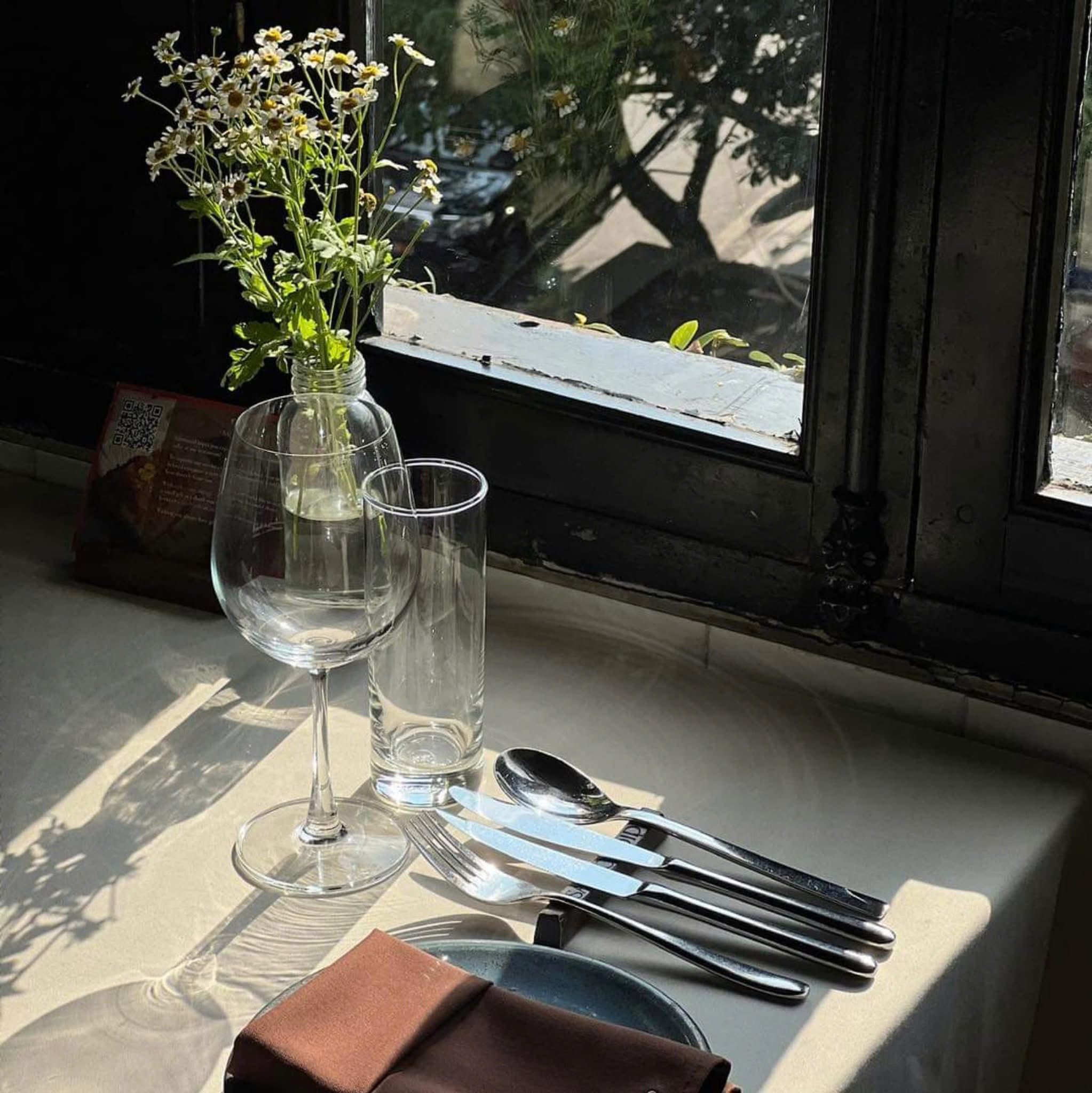 Đón Nắng Hạ Ở Salmonoid — photo 2