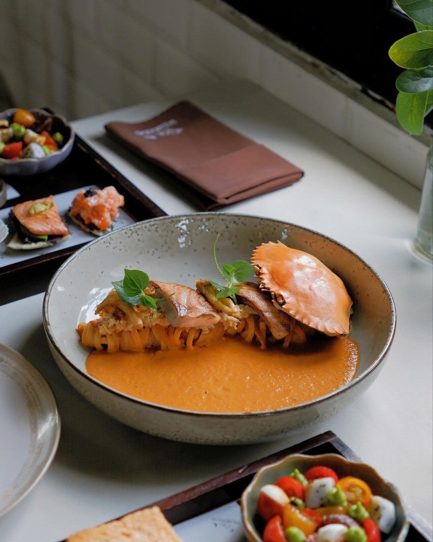 Giữa Ngày Bận Rộn, Vẫn Có một Bữa Trưa để Thở — photo 2