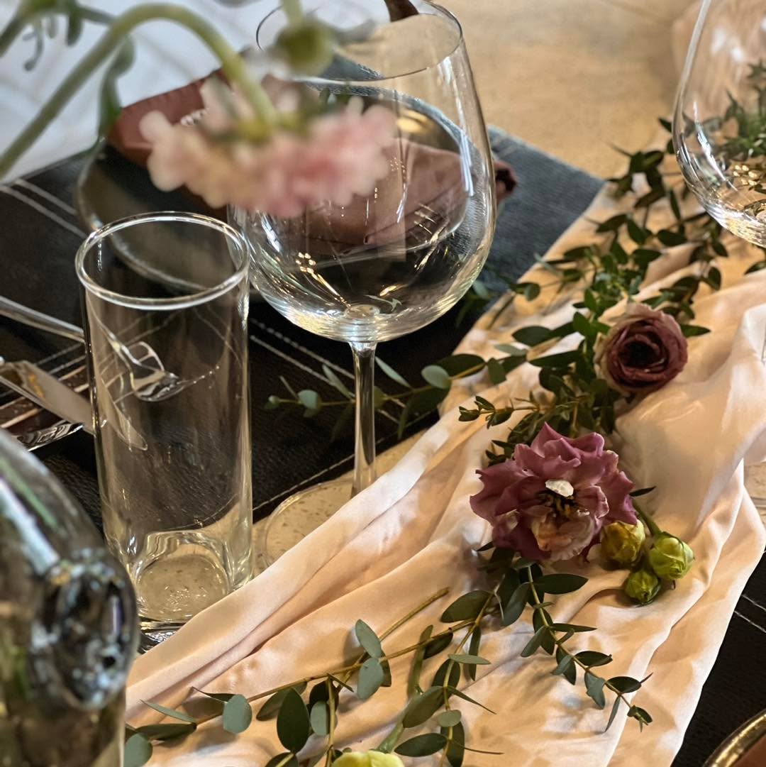 Góc Tranh Nhỏ Chan Hòa Nắng Thu – Tại Salmonoid — photo 3