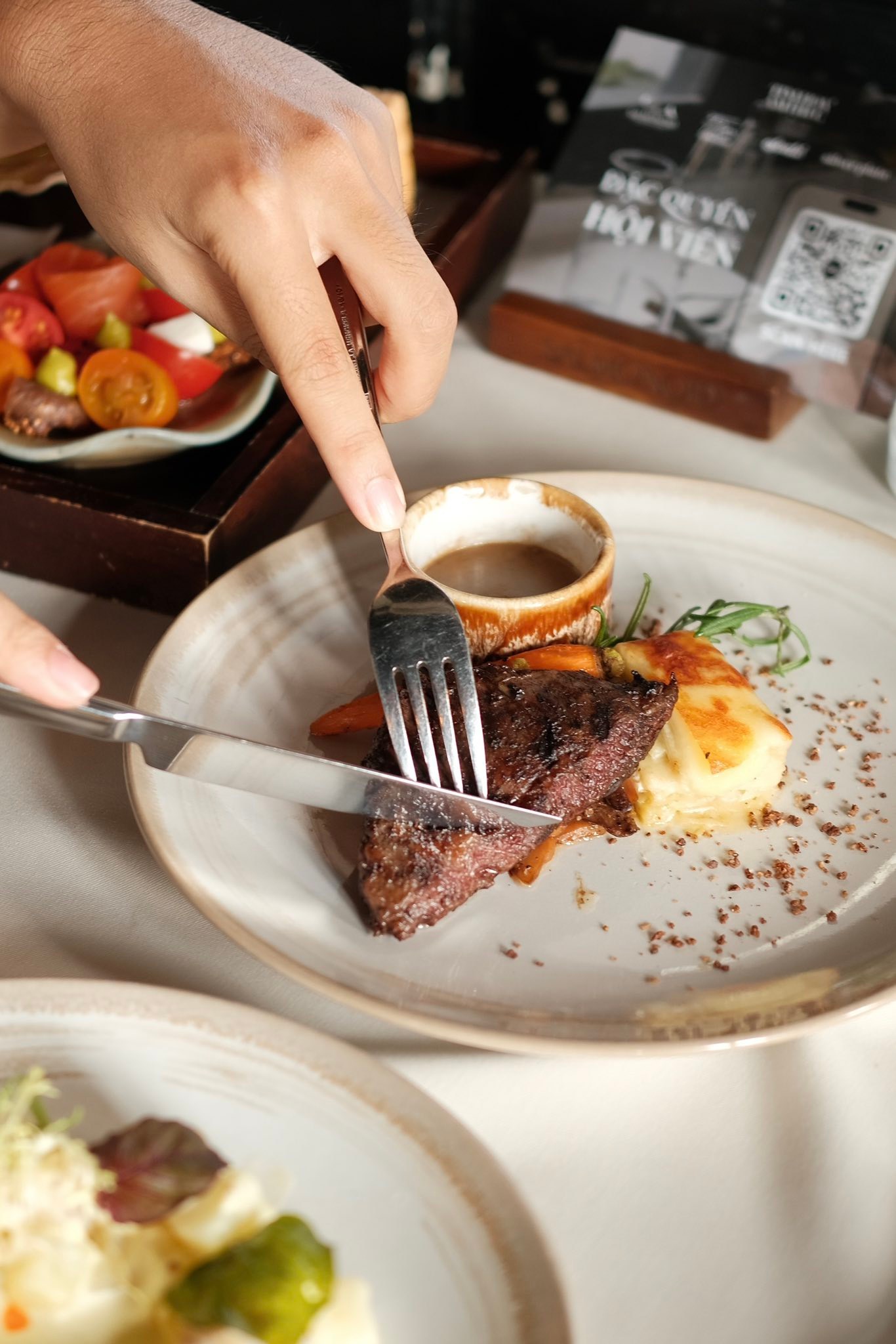 Get Your Lunch Set Ready | Salmonoid