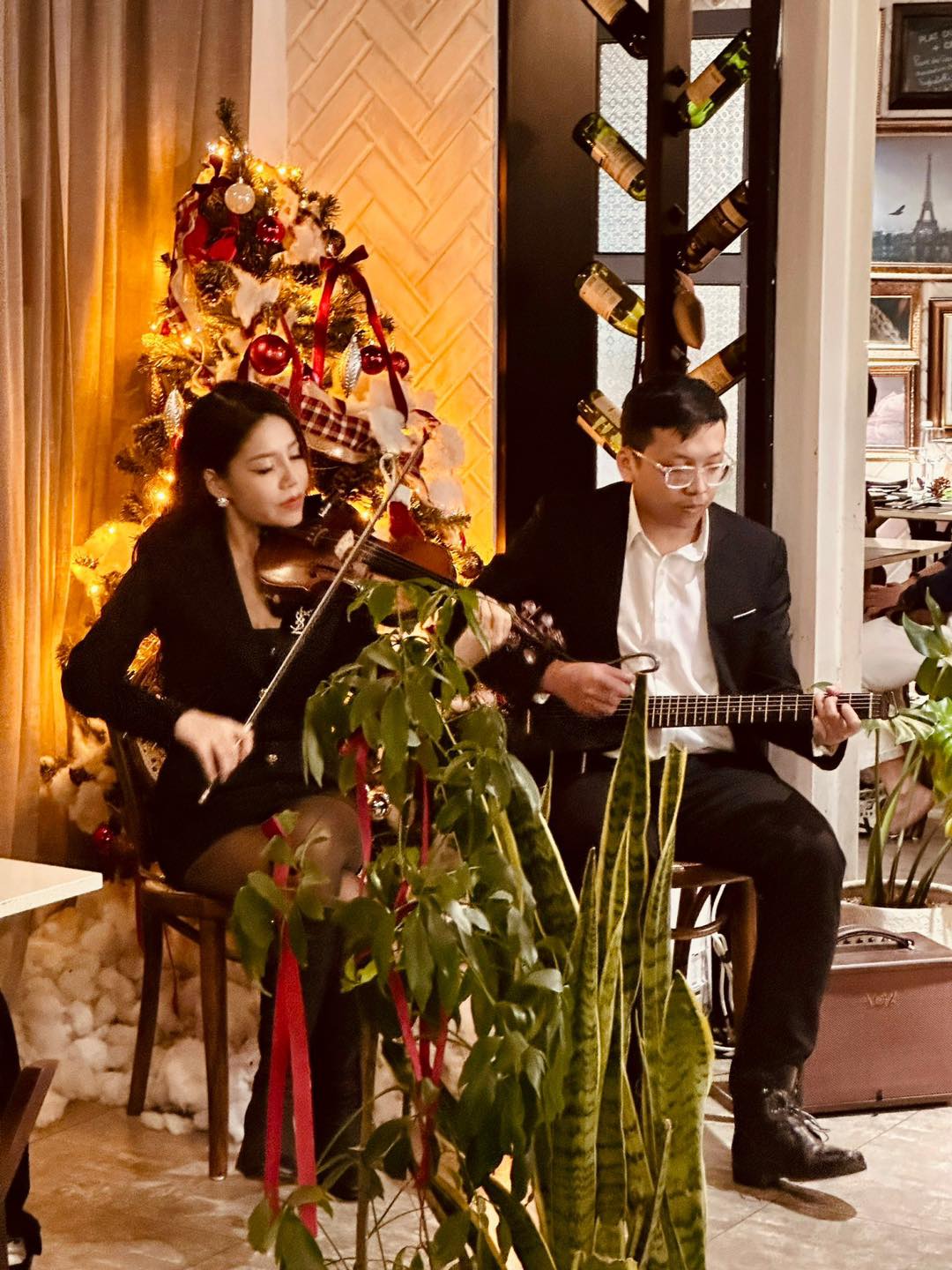 Đêm Giáng Sinh Yêu Thương – Tại Salmonoid