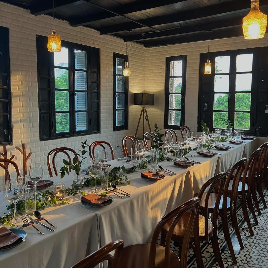 Celebrate Joyous Year-end Parties | Salmonoid