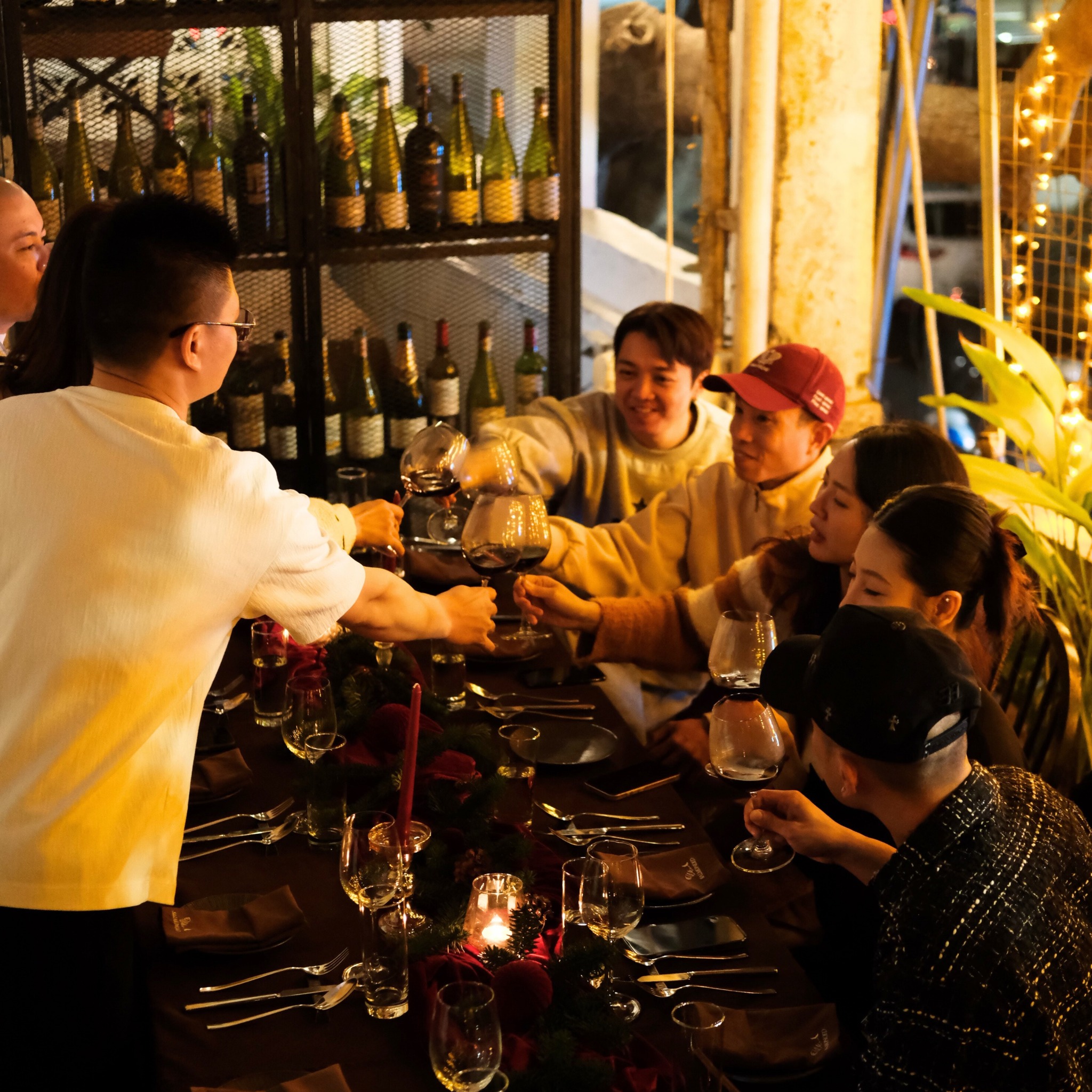 First Floor — tiệc private