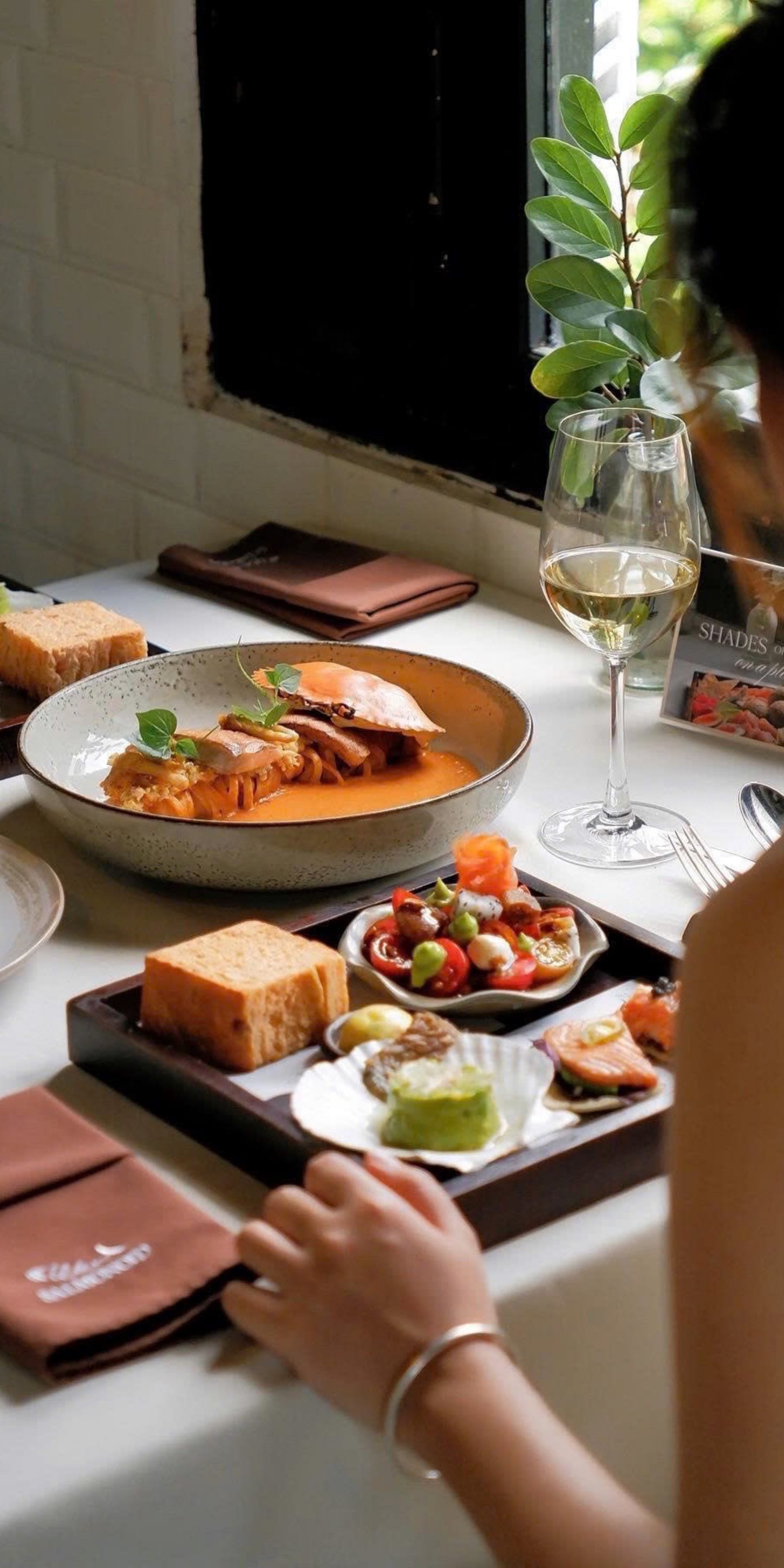 A lunch date to bloom your day | Salmonoid