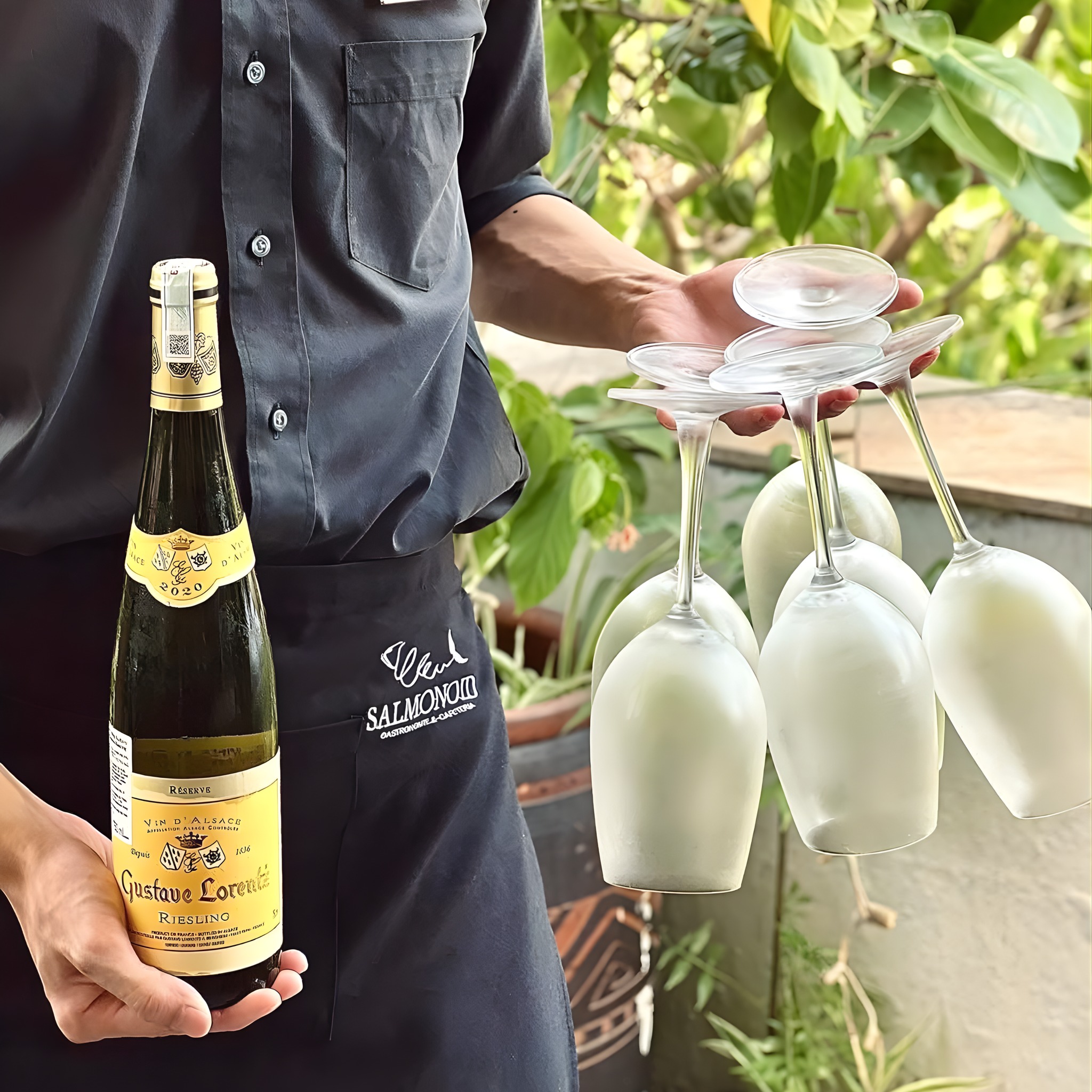 Rendezvous in the Garden | Salmonoid — photo 4